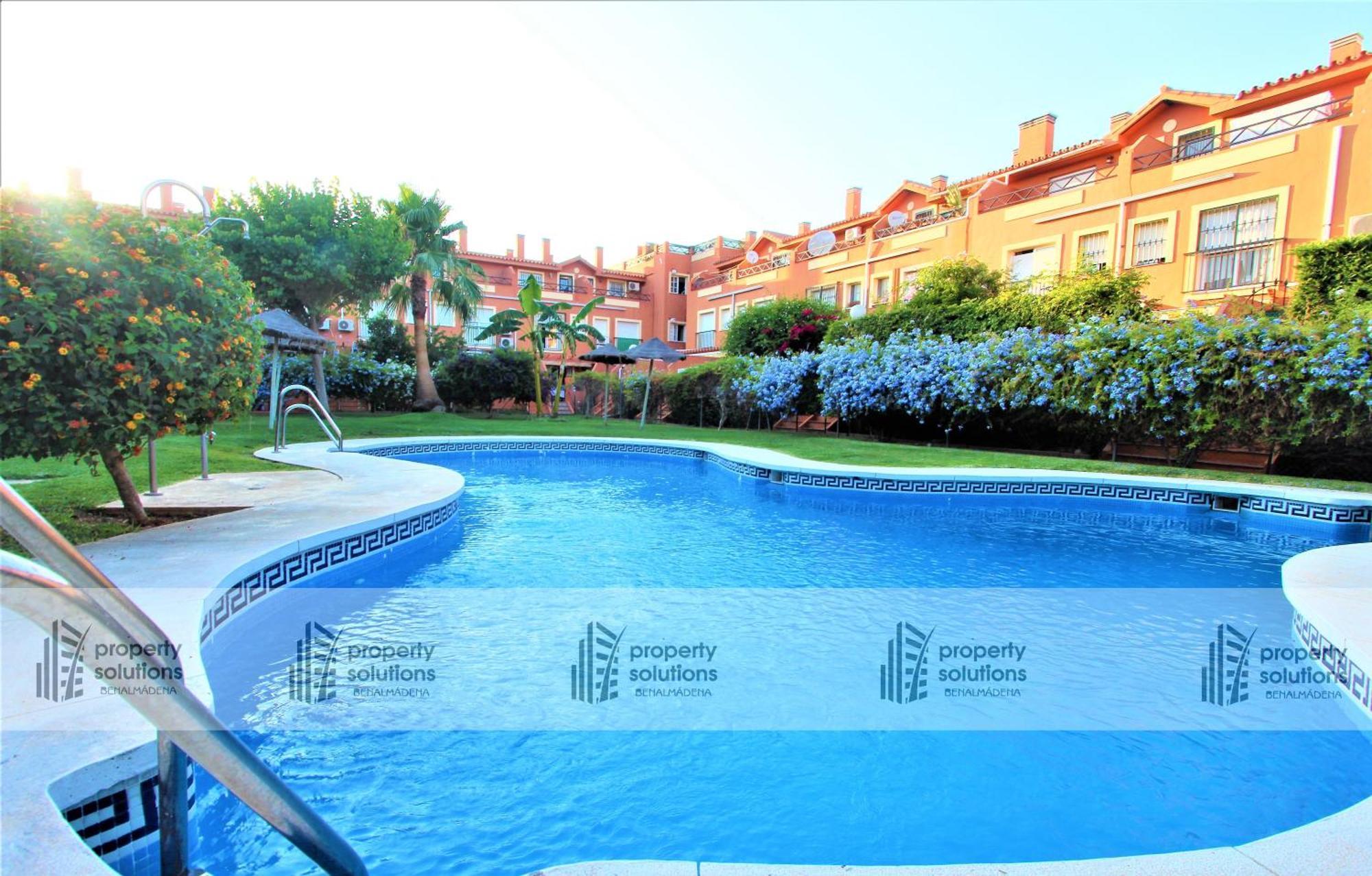 Appartamento - A 600m De La Playa De La Carihuela - Terraza Soleada - Piscina - Parking Gratis